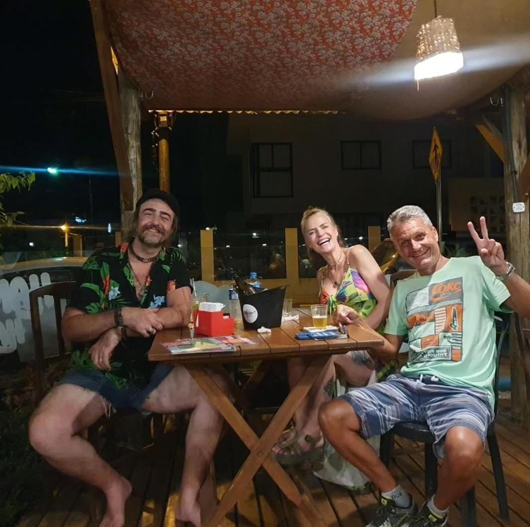 Hostel Vento Leste Bombinhas Bagian luar foto